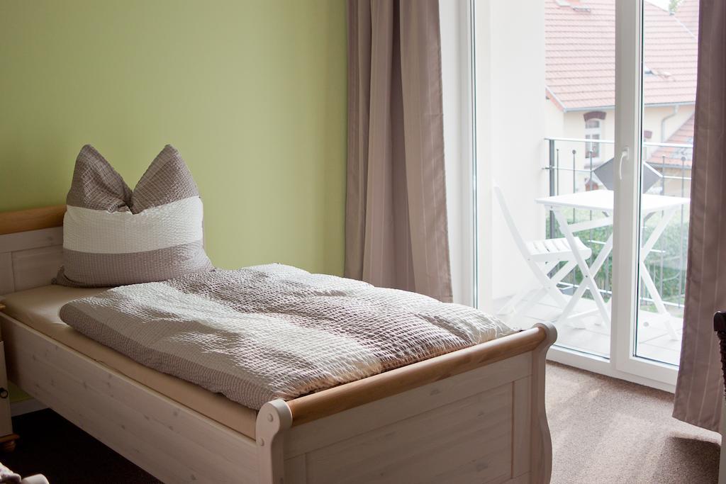 Cafe Hehrlich - Cafe, Pension & Mehr Bad Tennstedt Bilik gambar