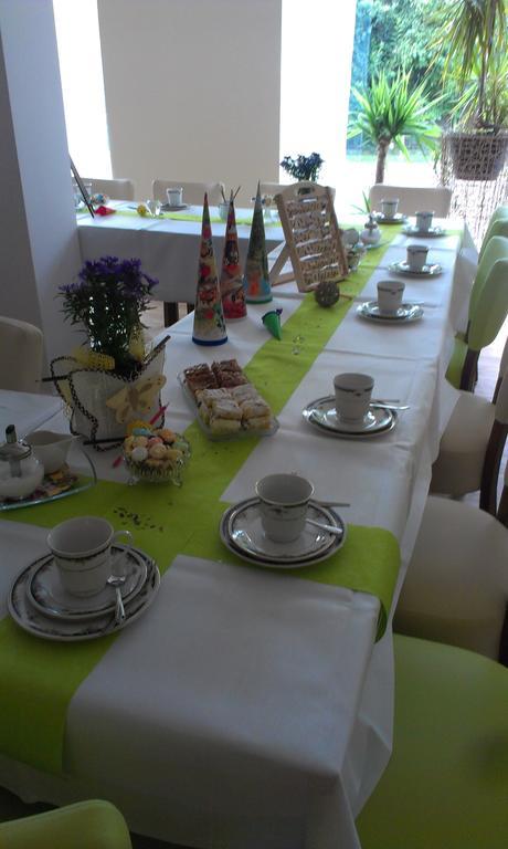 Cafe Hehrlich - Cafe, Pension & Mehr Bad Tennstedt Luaran gambar
